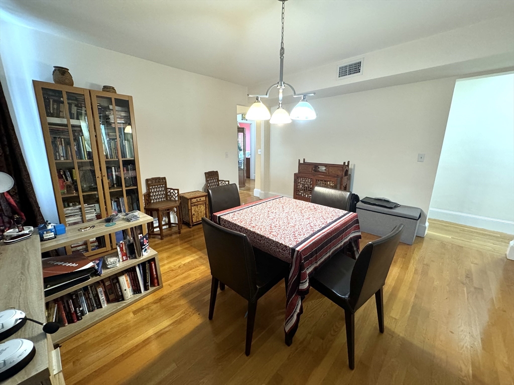 24 Madison Ave Unit: 3 FURNISHED