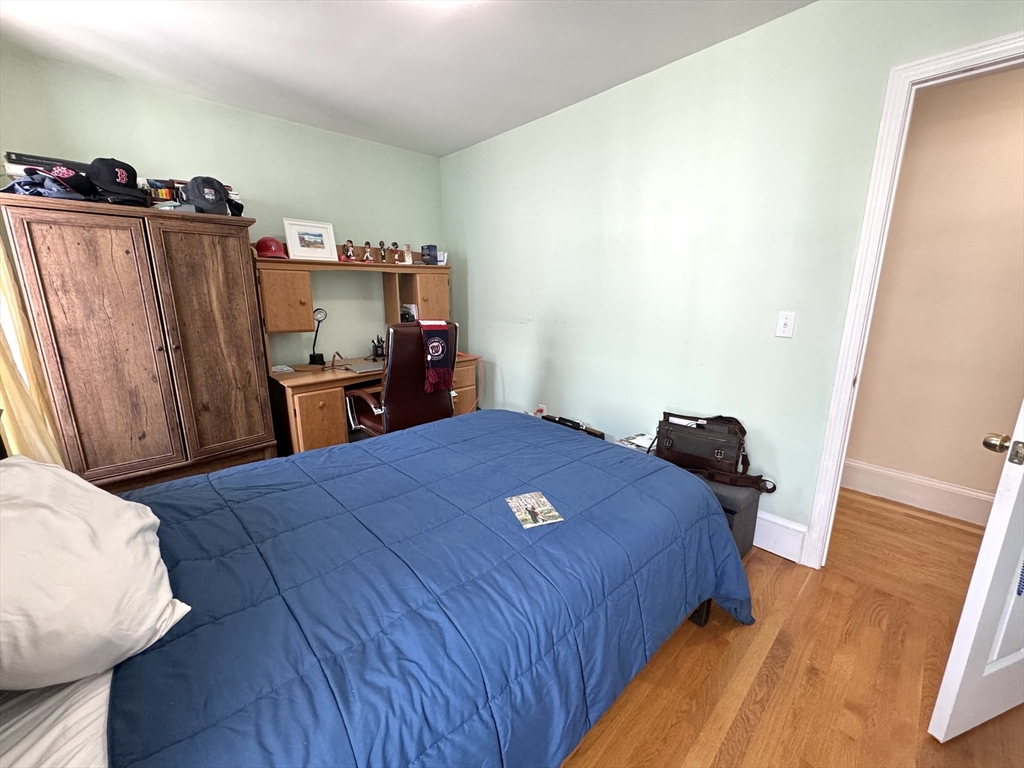 24 Madison Ave Unit: 3 FURNISHED