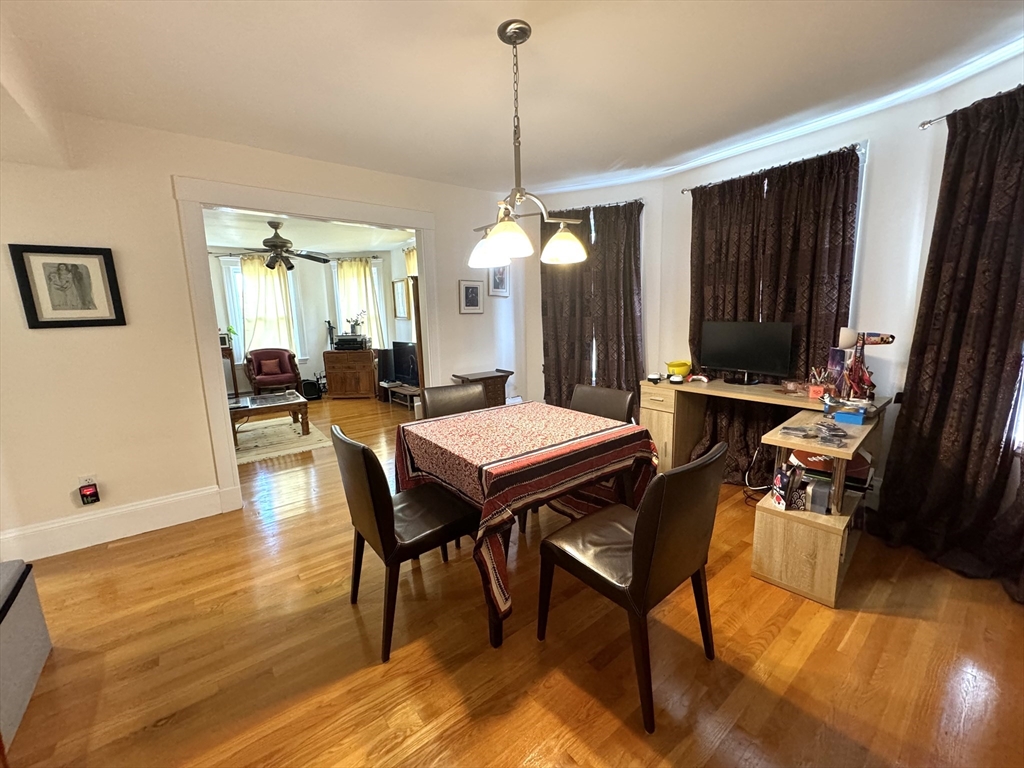 24 Madison Ave Unit: 3 FURNISHED