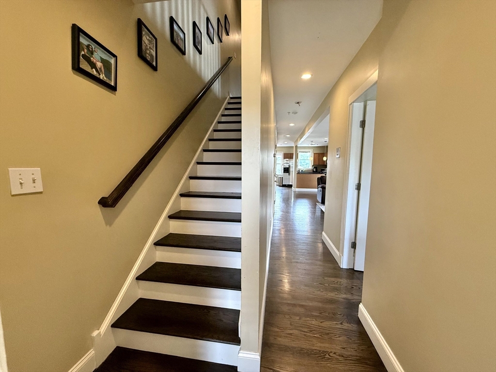 173 Newton St # 4