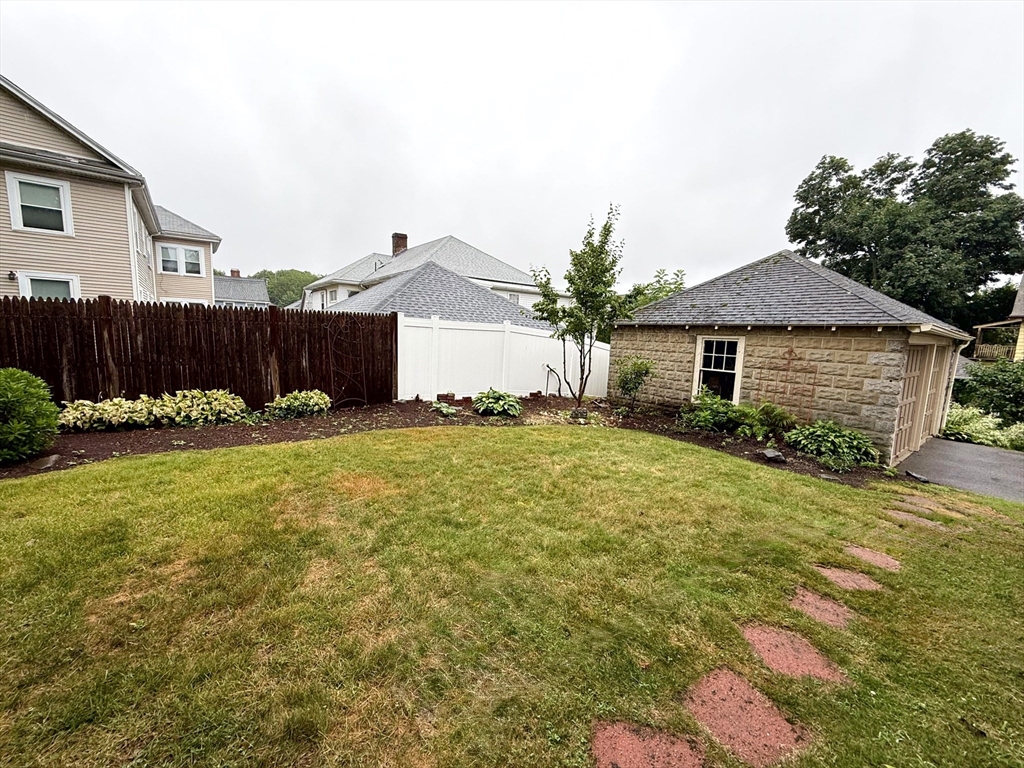 19 Stearns Rd # 1
