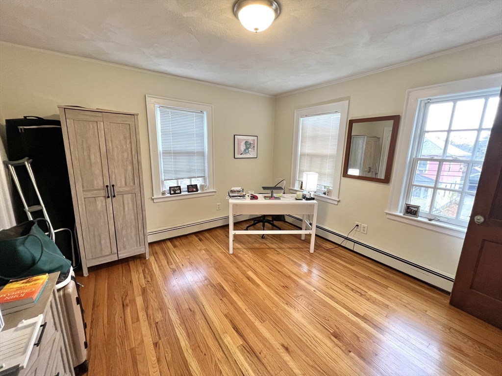 39 Highland Ave # 2