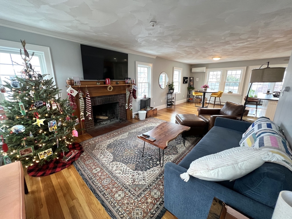 39 Highland Ave # 2