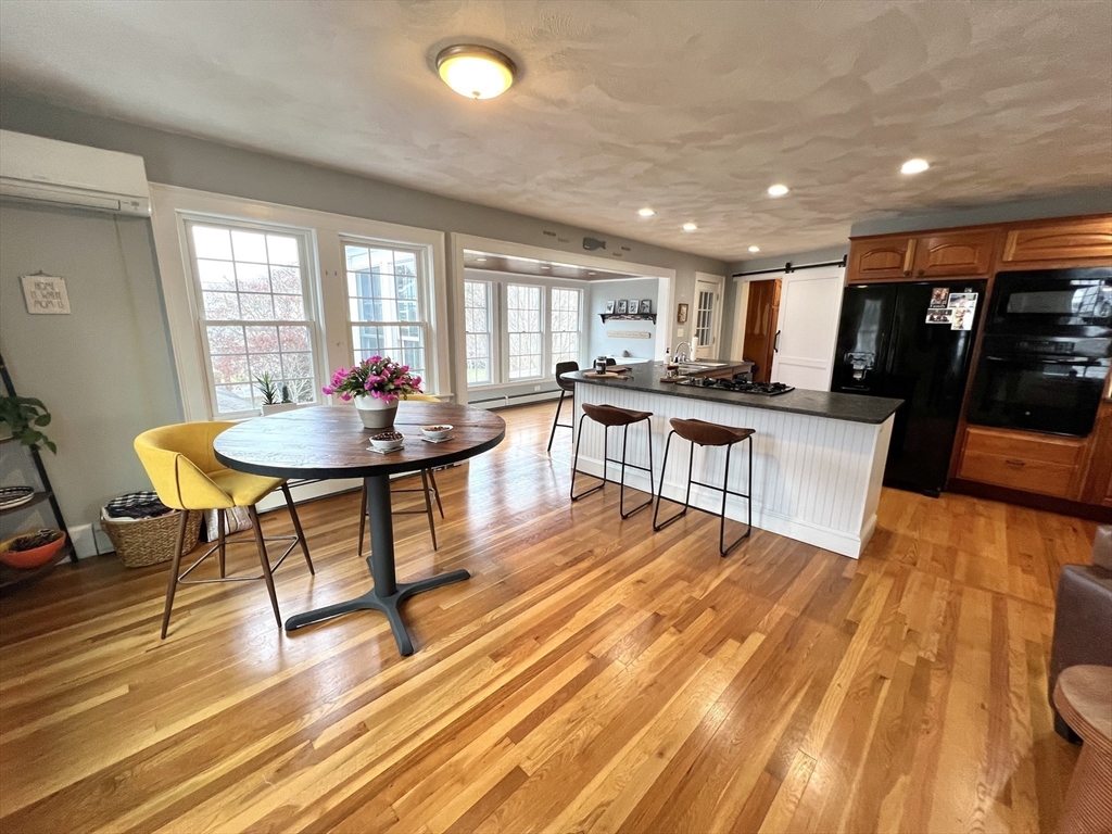 39 Highland Ave # 2