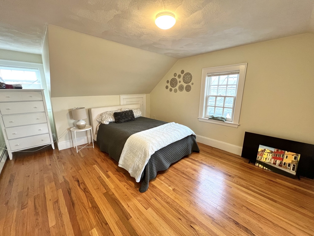 39 Highland Ave # 2