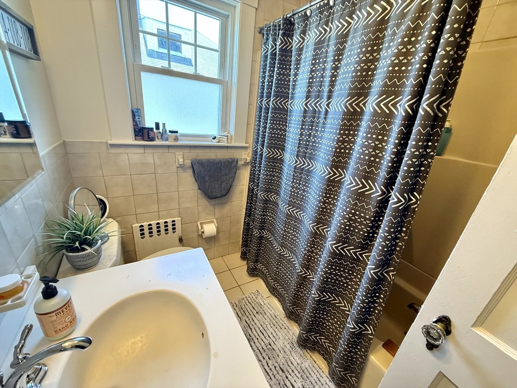 108 Dalby St # 2
