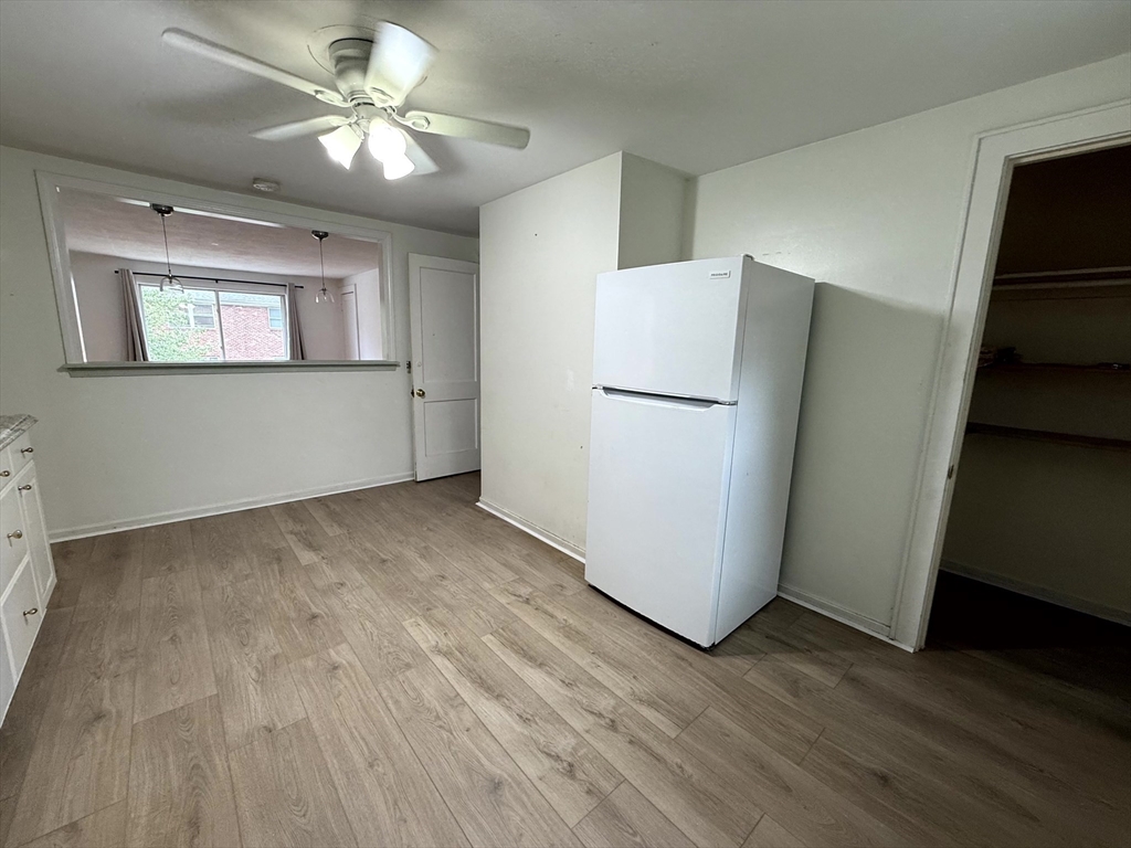 43 Aldrich Rd # B