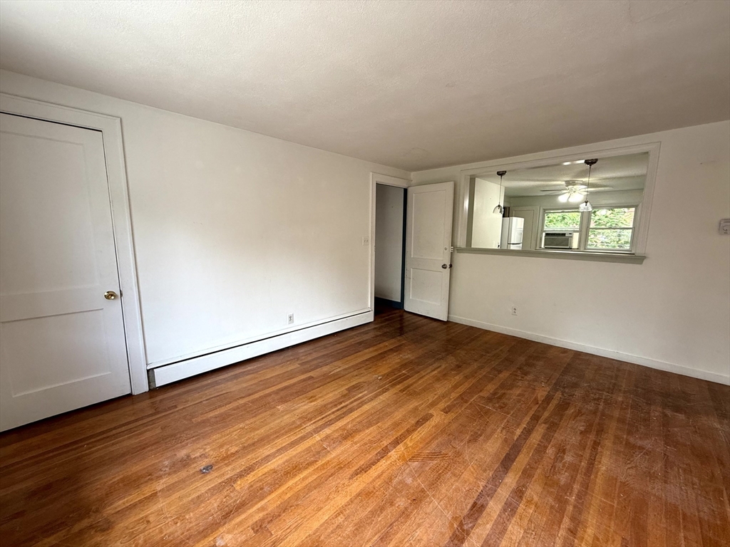 43 Aldrich Rd # B