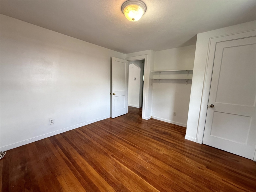 43 Aldrich Rd # B