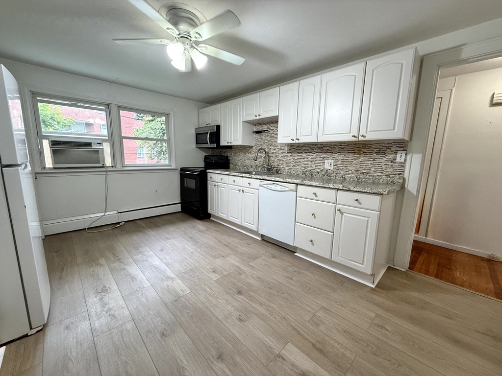 43 Aldrich Rd # B