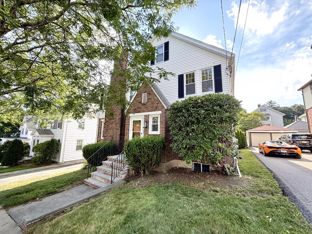 150 Robbins Rd # 1