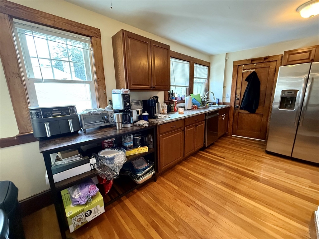 150 Robbins Rd # 1