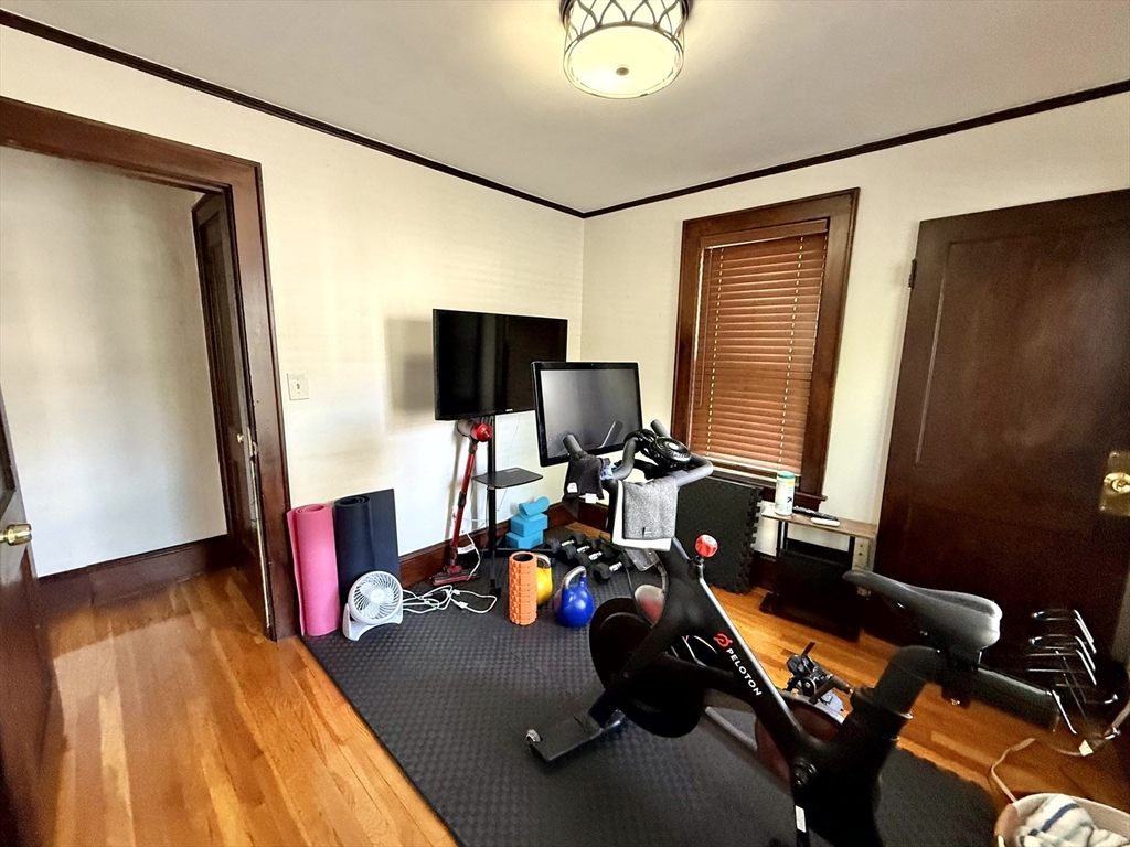 150 Robbins Rd # 1