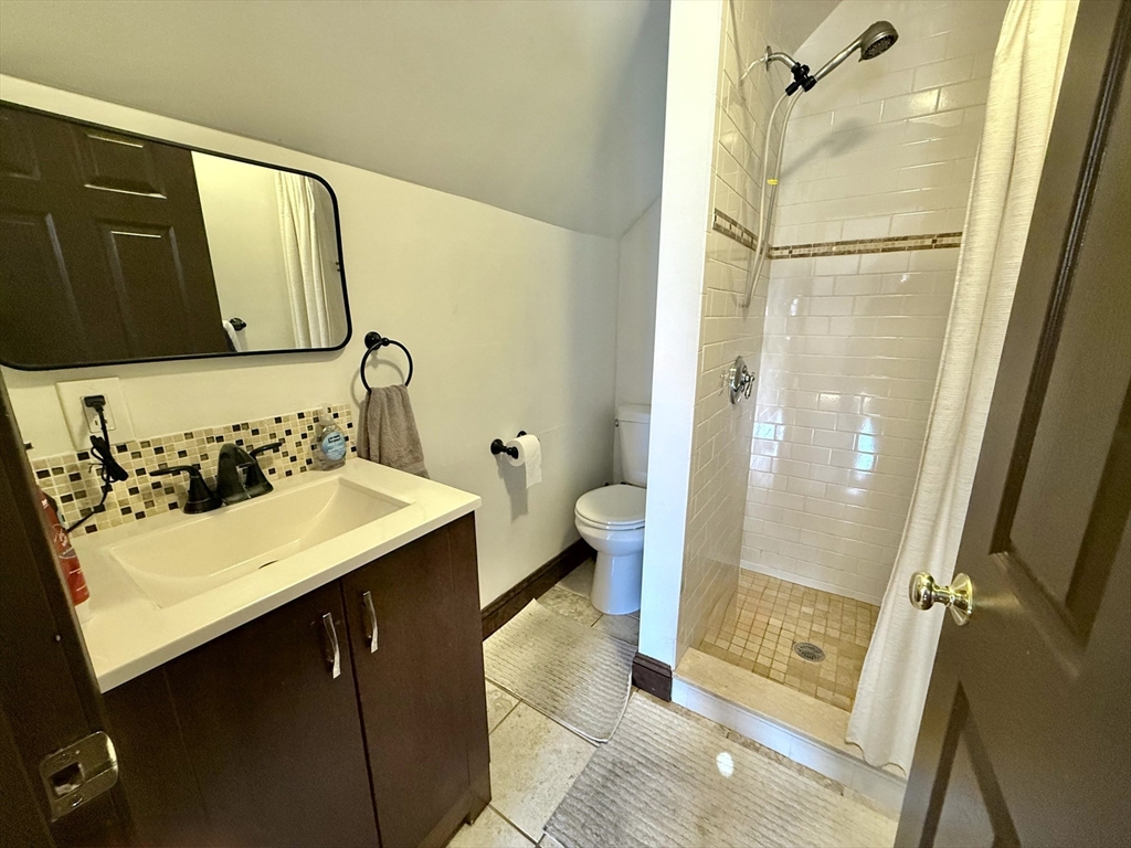 150 Robbins Rd # 1