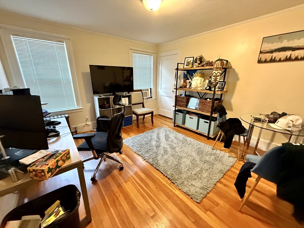150 Robbins Rd # 1