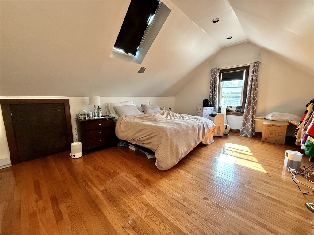 150 Robbins Rd # 1
