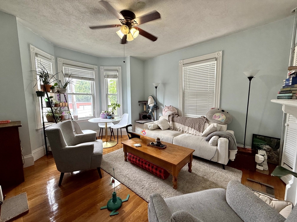 79 Glenwood Rd # 1