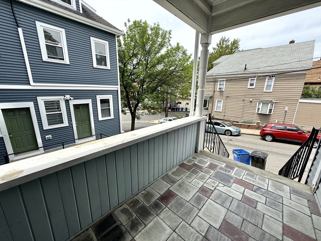 79 Glenwood Rd # 1