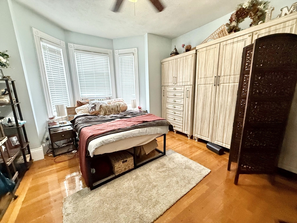 79 Glenwood Rd # 1