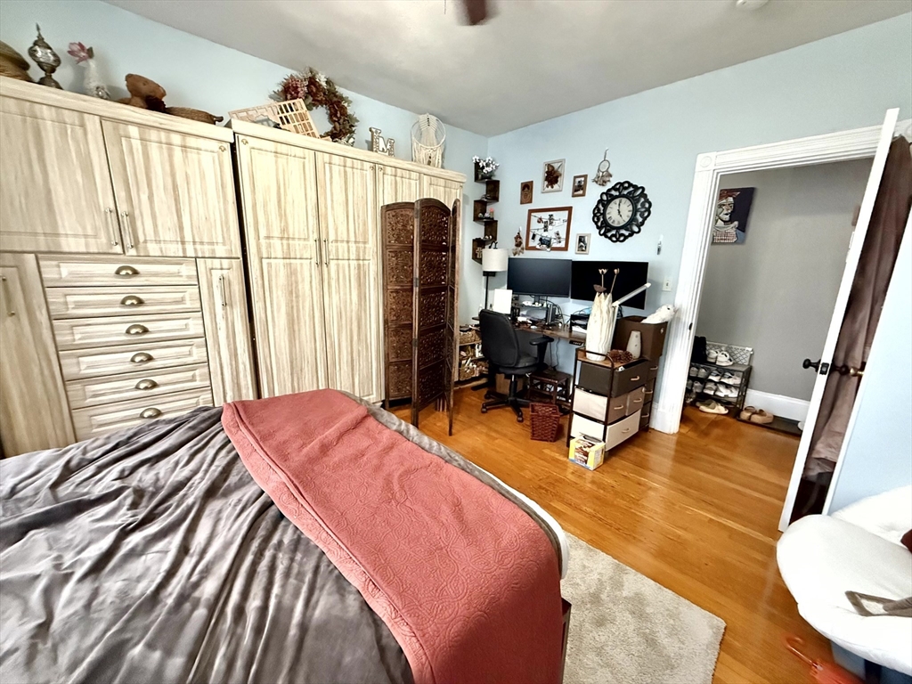 79 Glenwood Rd # 1