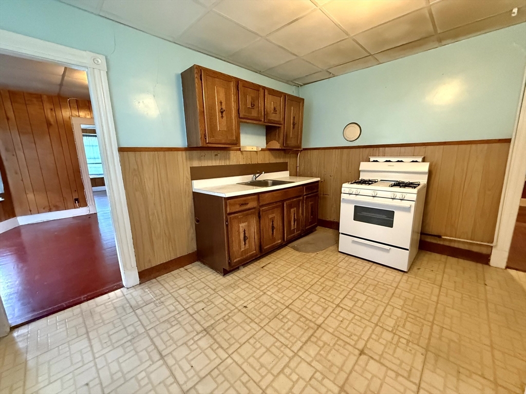21 Oakland Ave # 1