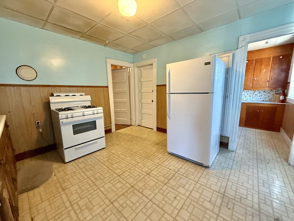 21 Oakland Ave # 1