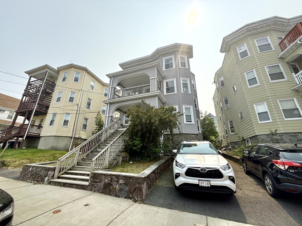 21 Oakland Ave # 1