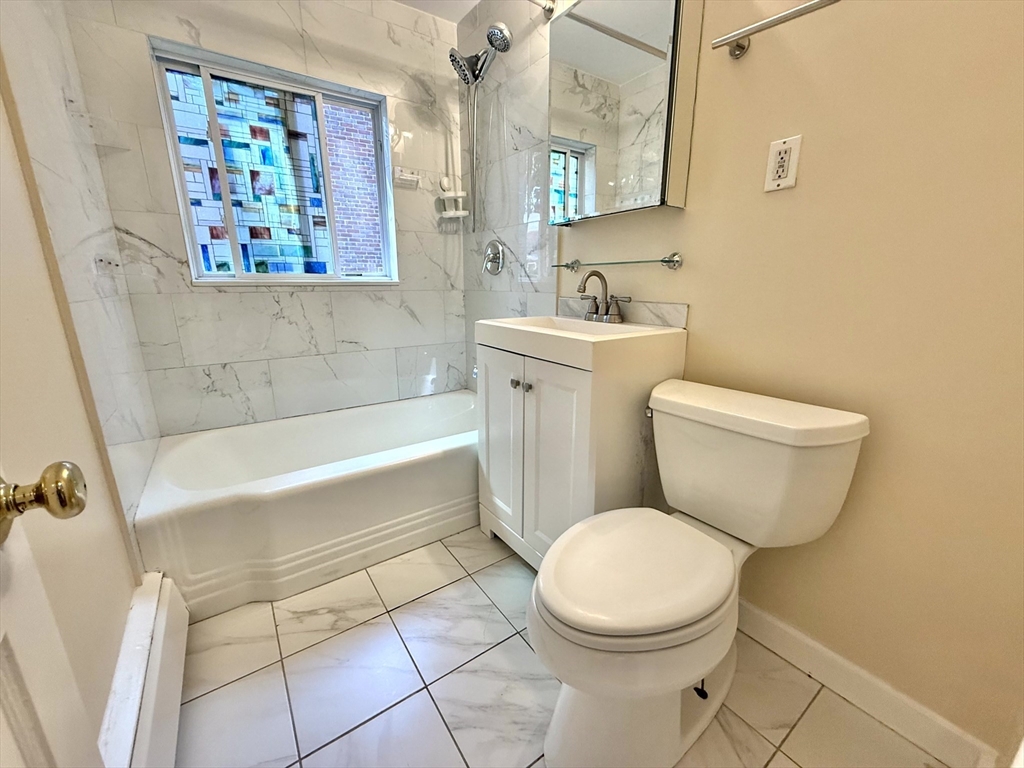 45 Aldrich Rd # A