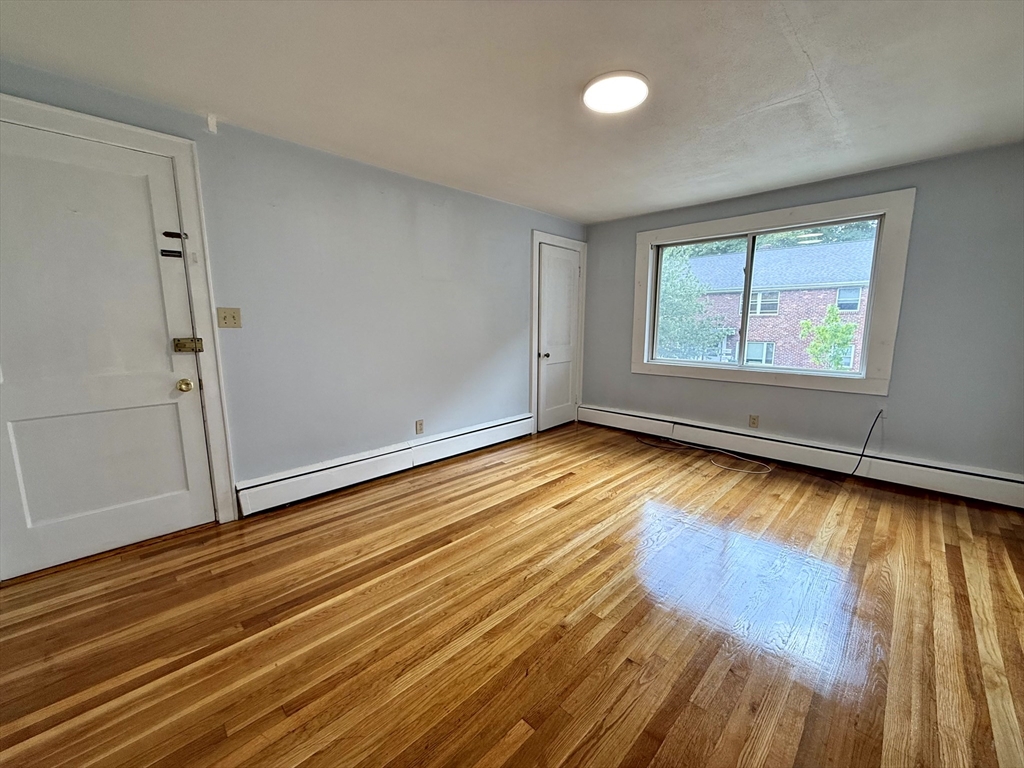 45 Aldrich Rd # B