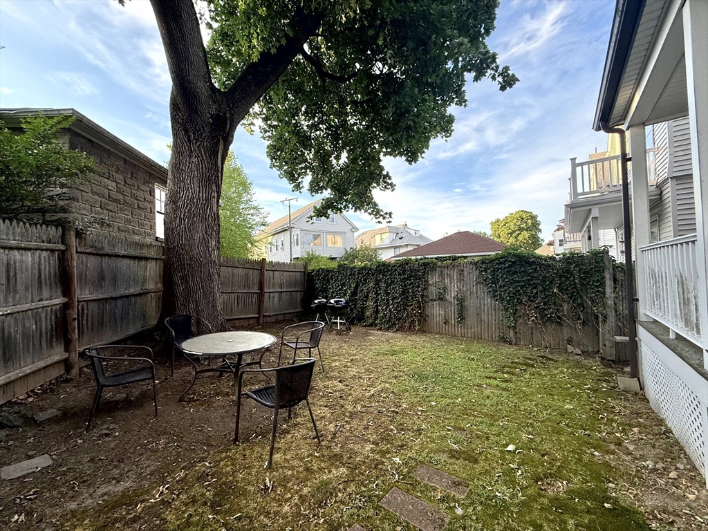 15 Clayton St Unit: FIRST FLOOR
