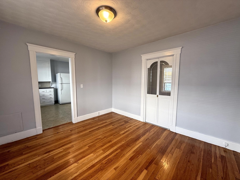 109 Lexington St # 1