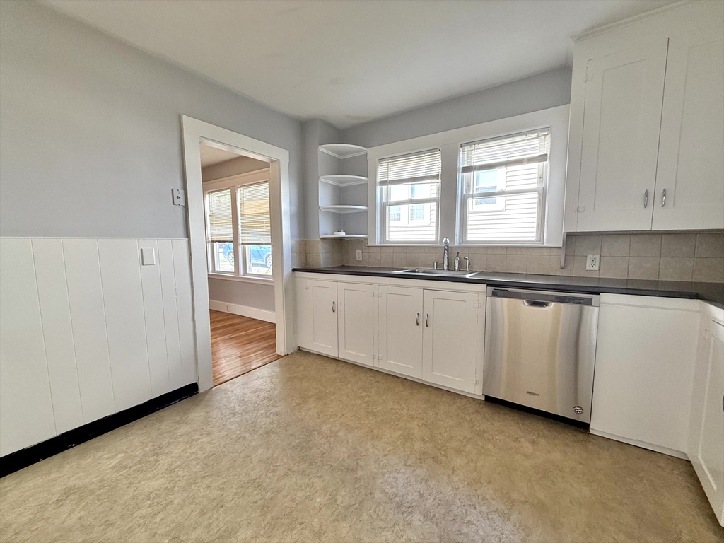 109 Lexington St # 1