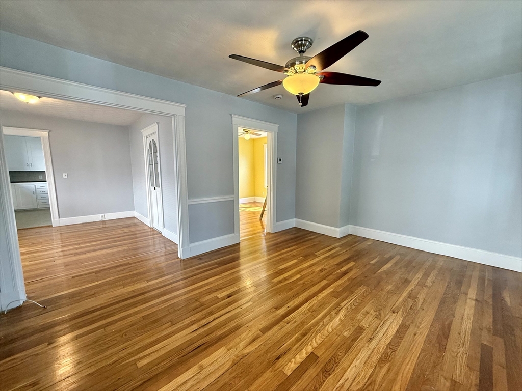109 Lexington St # 1
