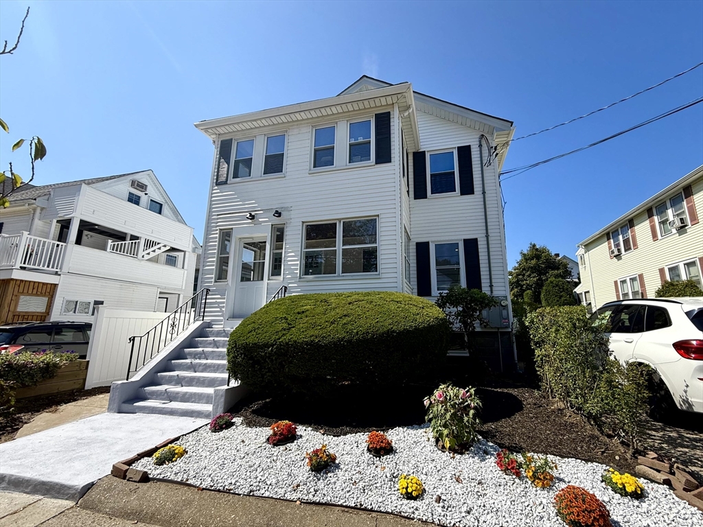 324 Arlington St # 1