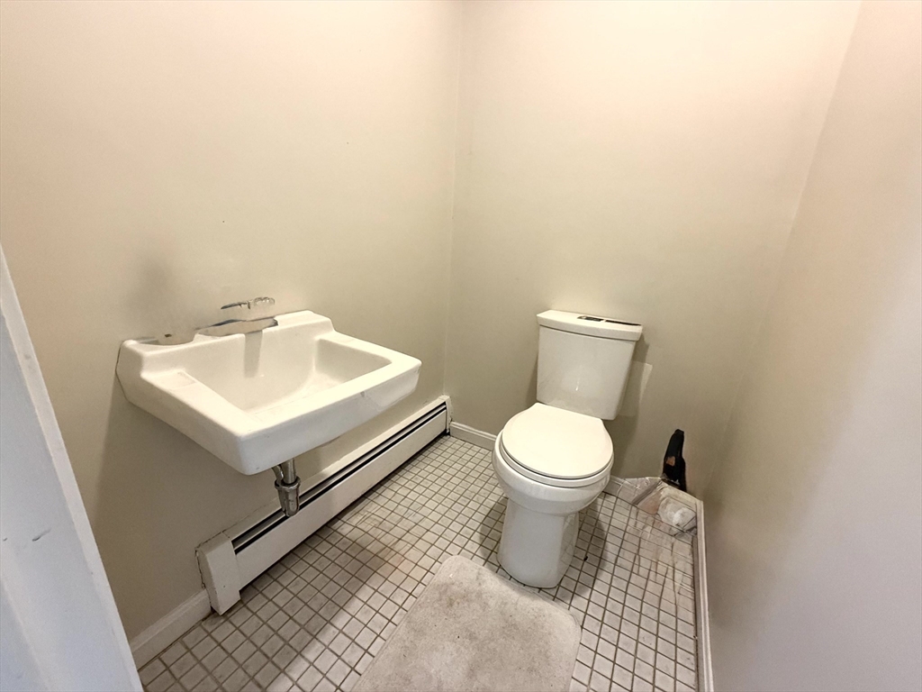 43 Edenfield Ave # 43
