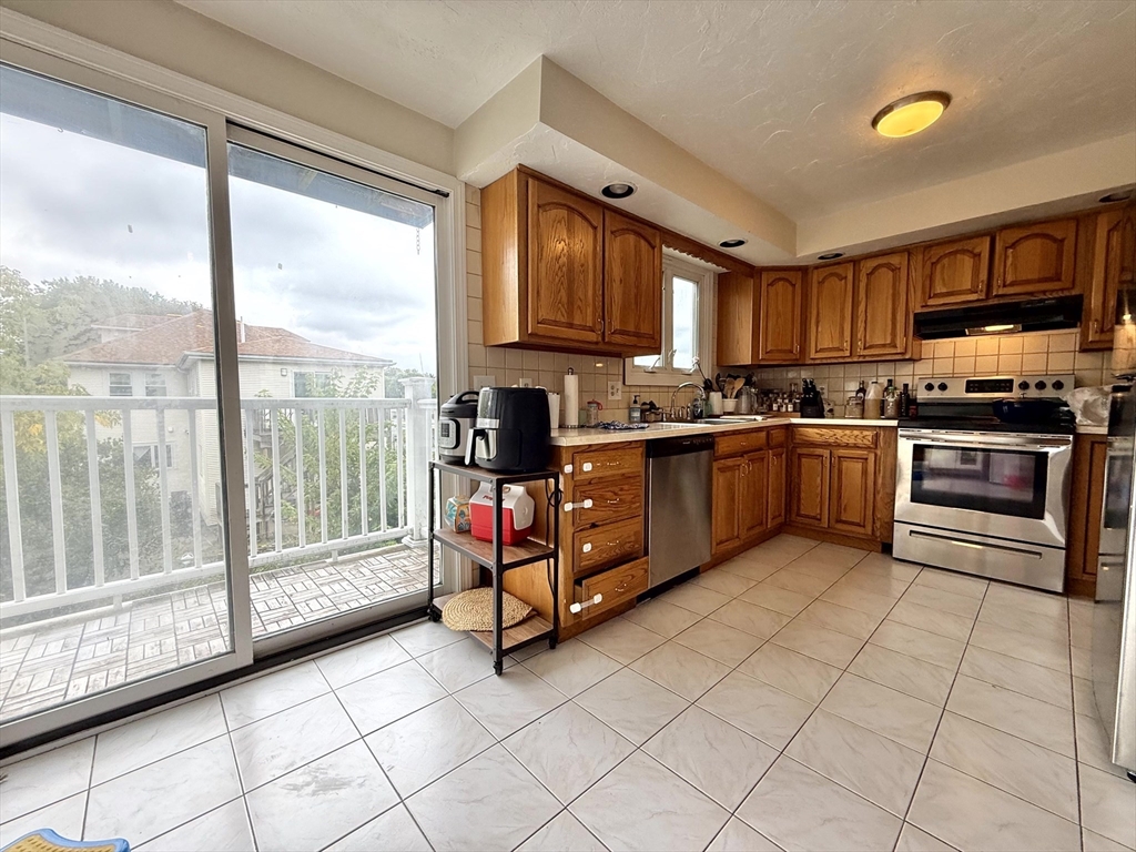 43 Edenfield Ave # 43