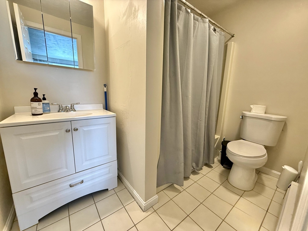 43 Edenfield Ave # 43