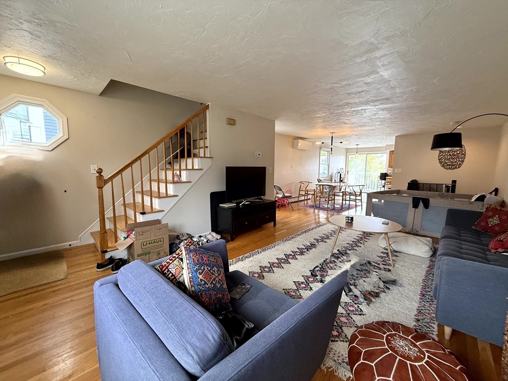 43 Edenfield Ave # 43
