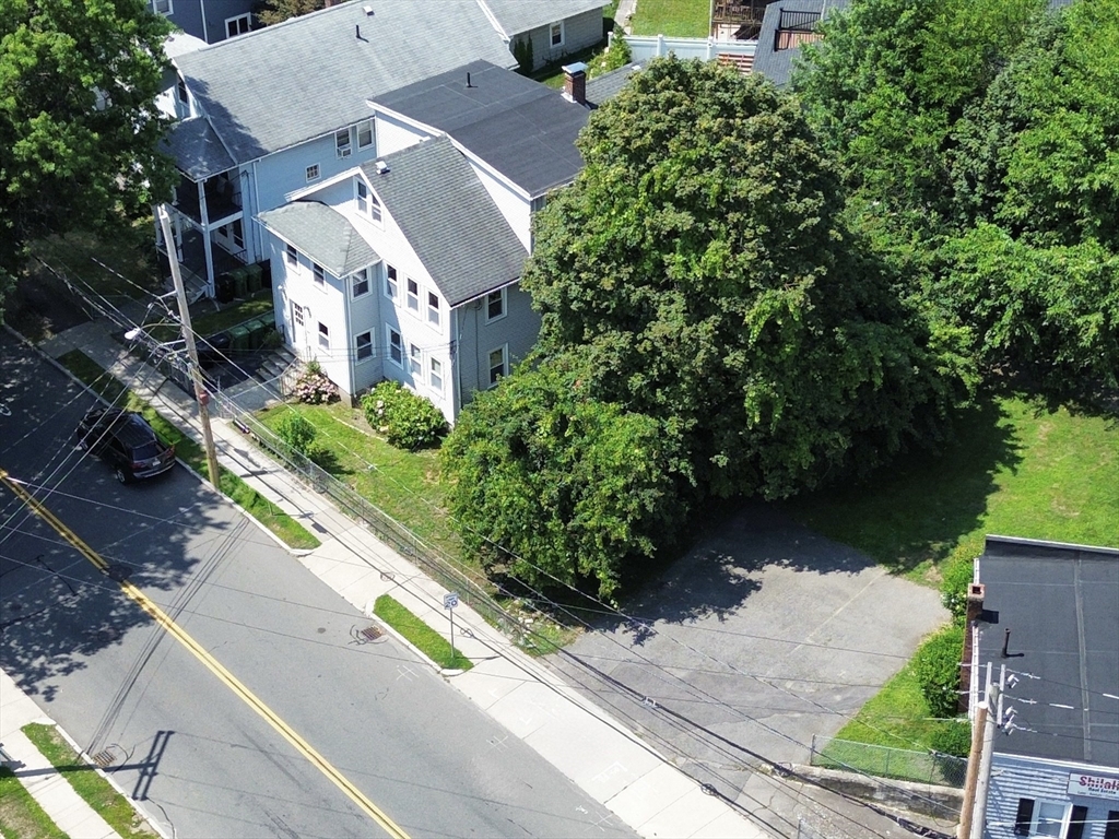 206 School St # 1