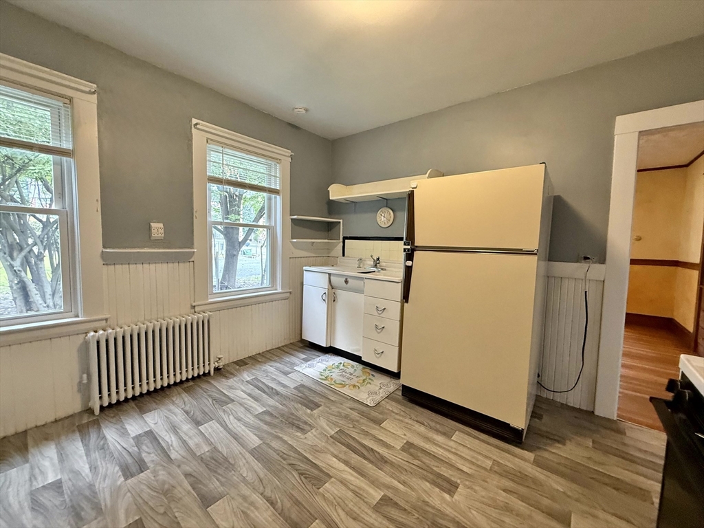206 School St # 1