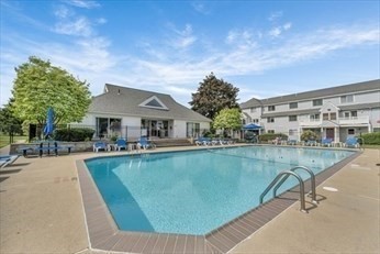360 Littleton Rd # C8