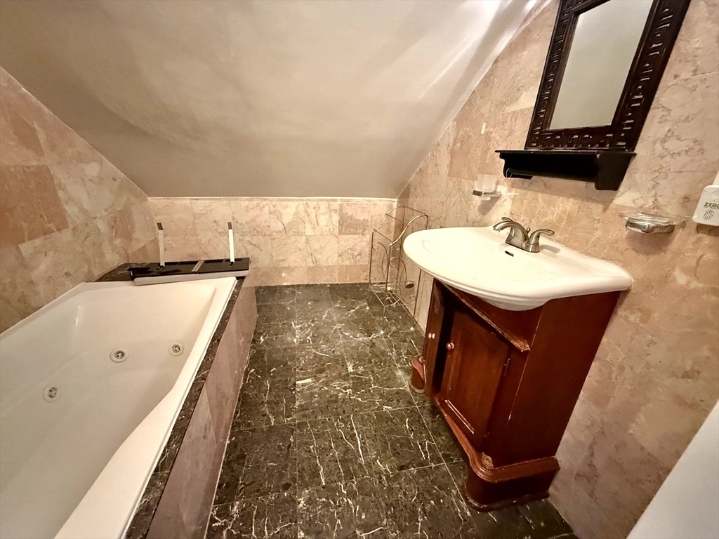 87 Union St # 87