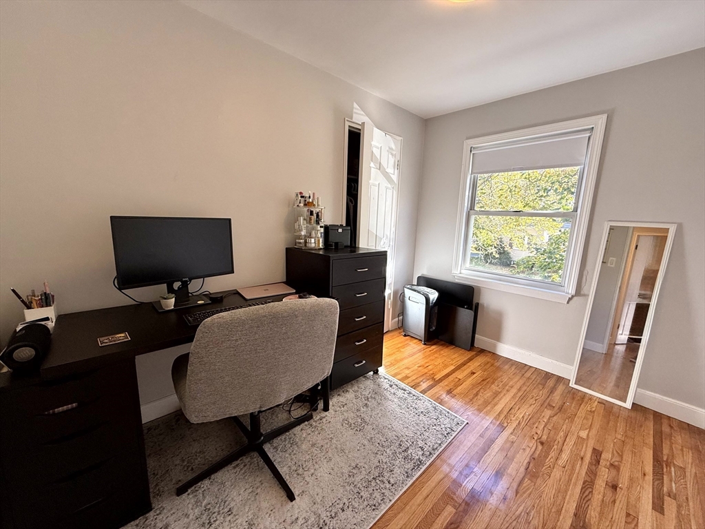31 York Ave # 31