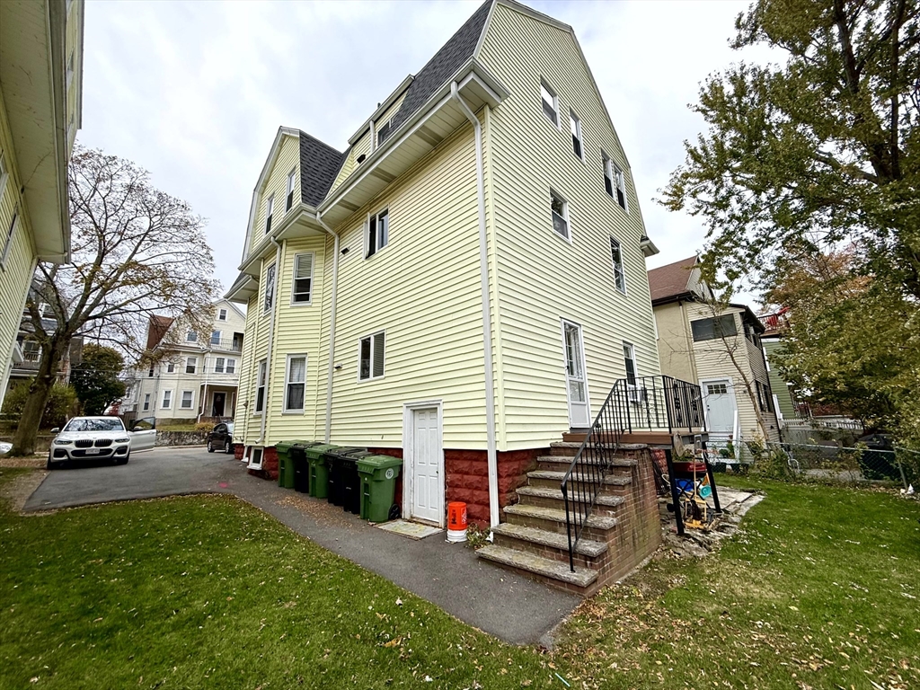 35 Irma Ave # 2