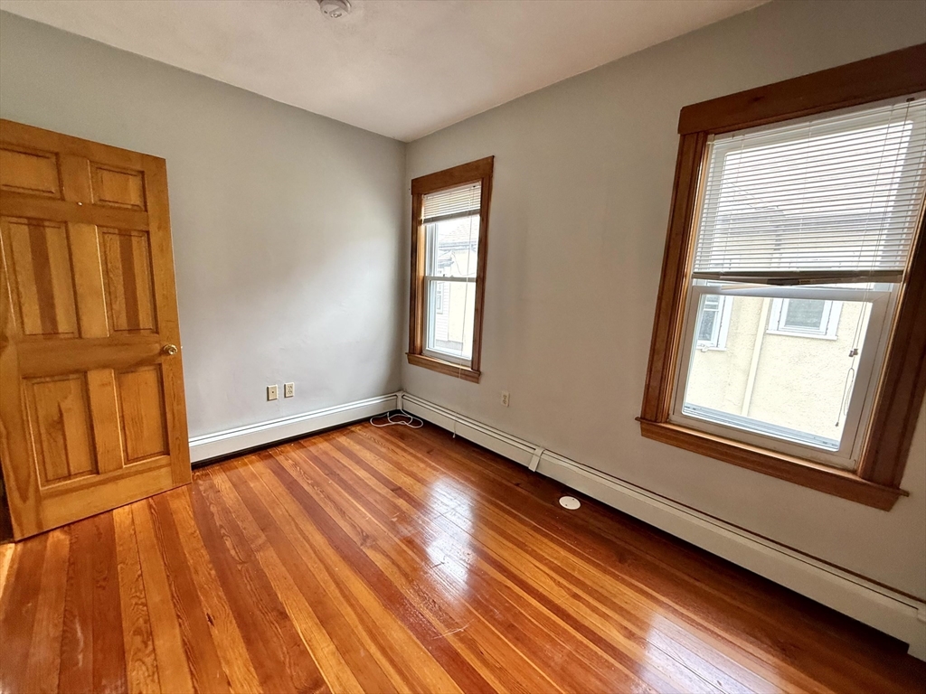 35 Irma Ave # 1