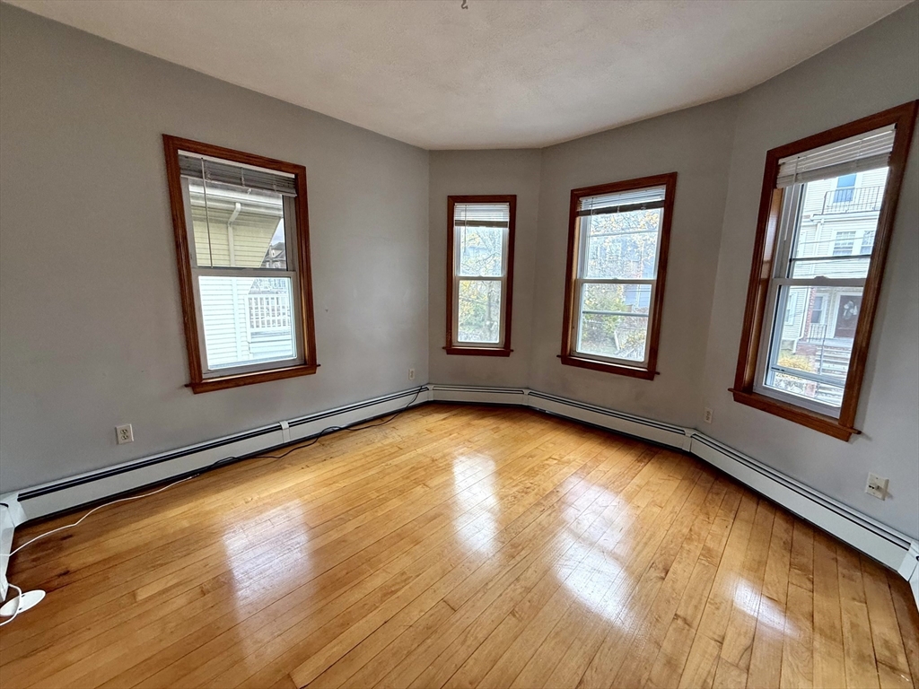 35 Irma Ave # 1