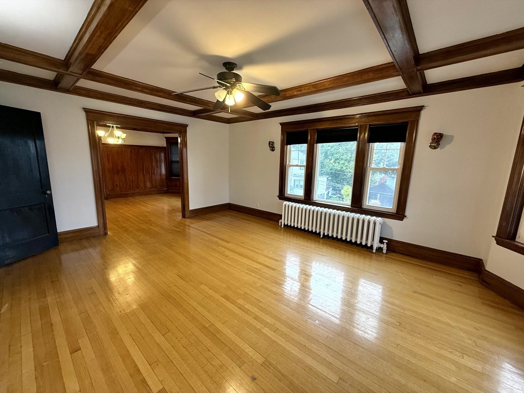 4 Adams Ave # 2