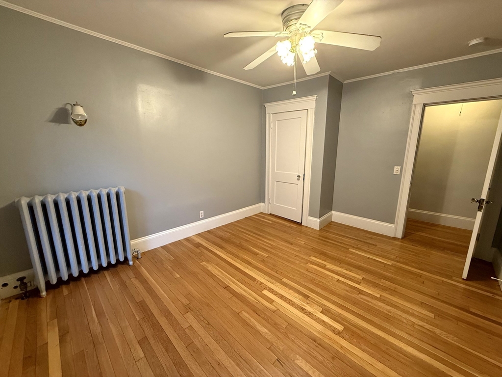 4 Adams Ave # 2