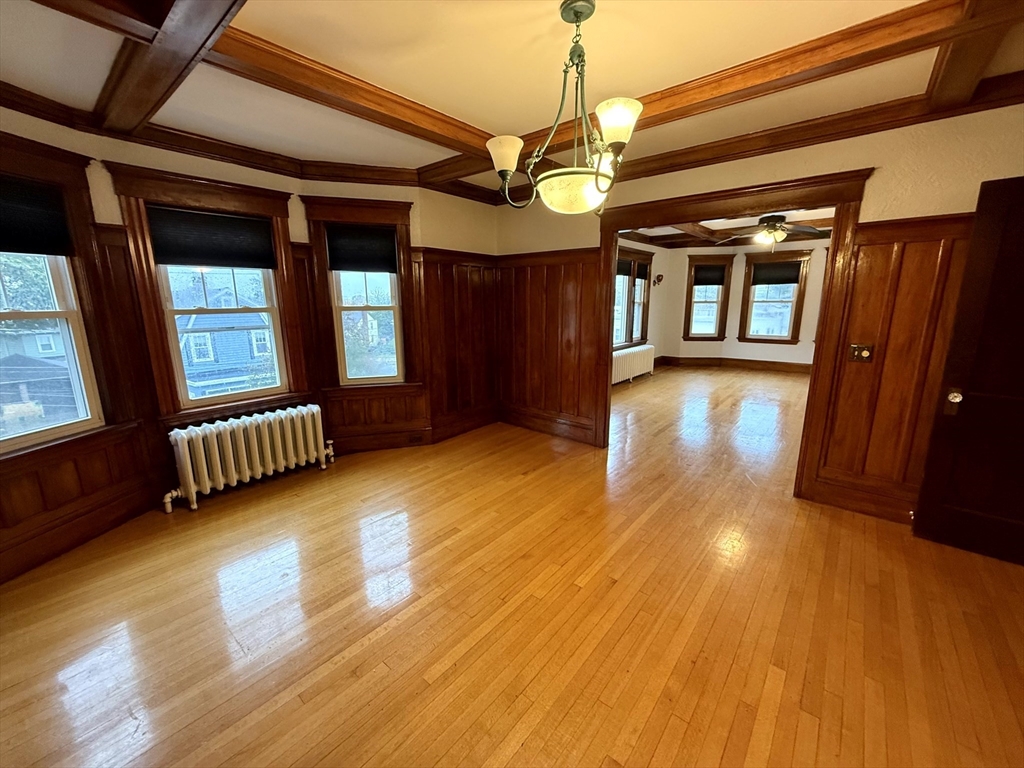 4 Adams Ave # 2
