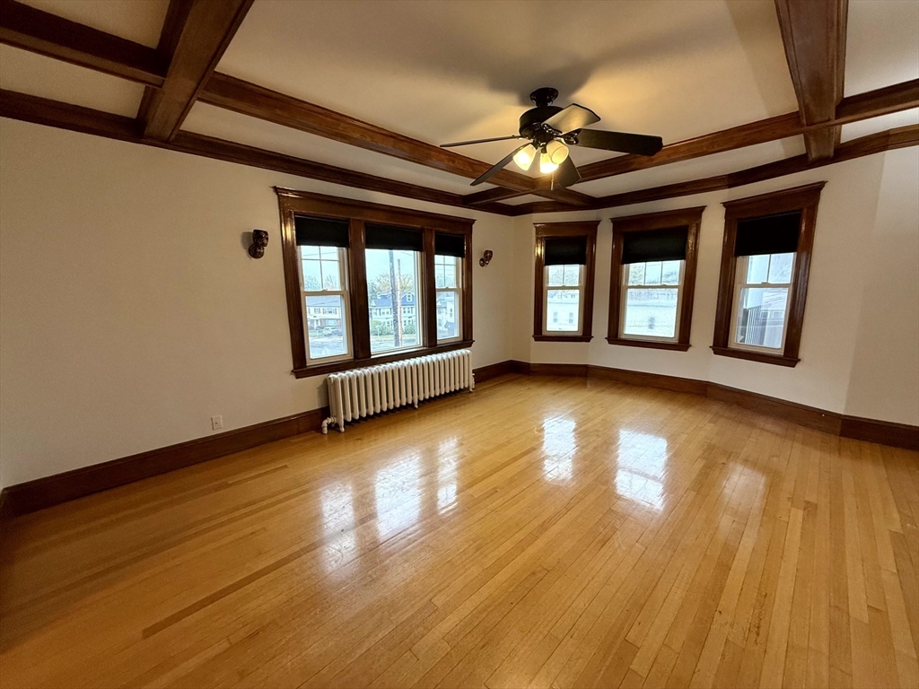 4 Adams Ave # 2